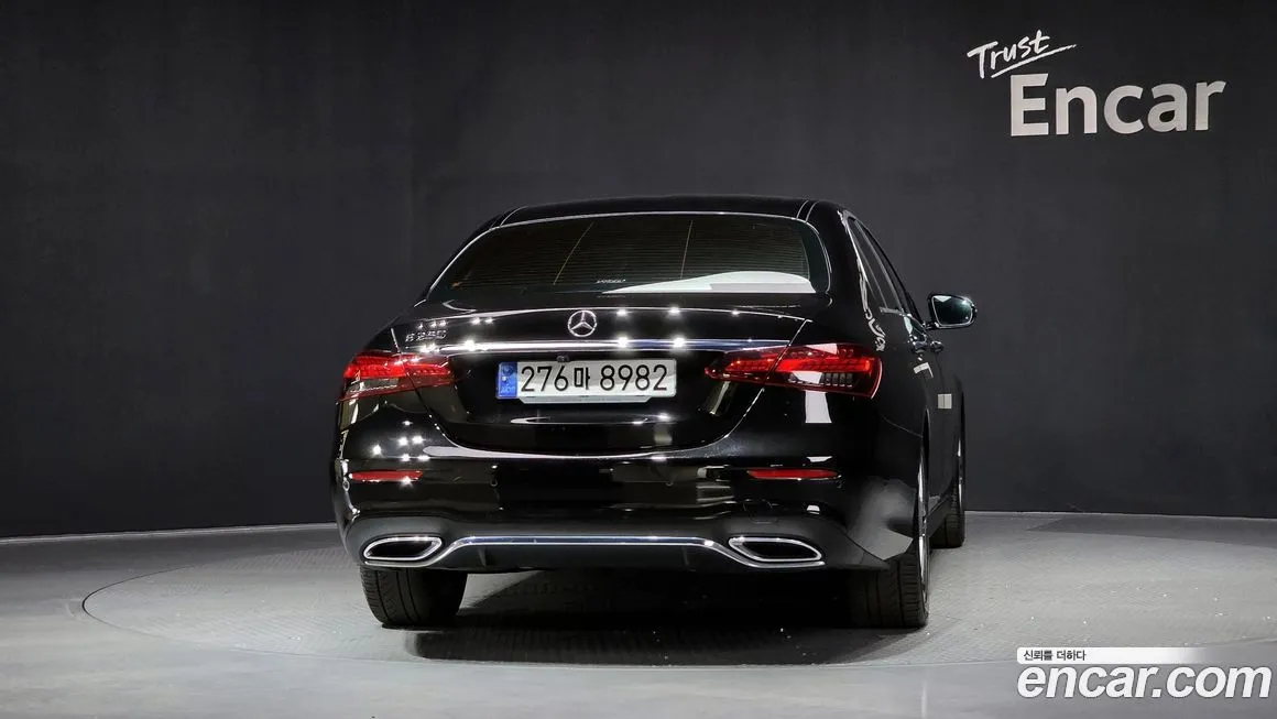 Mercedes-Benz E-Class 2023 из KR, фото 3