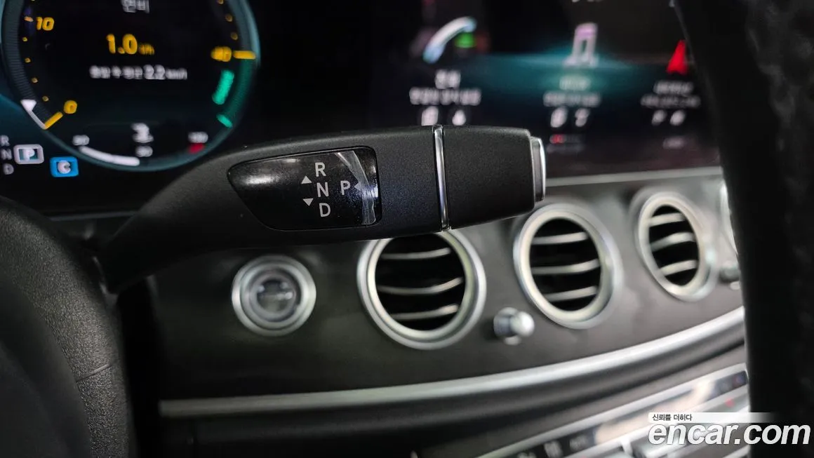 Mercedes-Benz E-Class 2023 из KR, фото 5