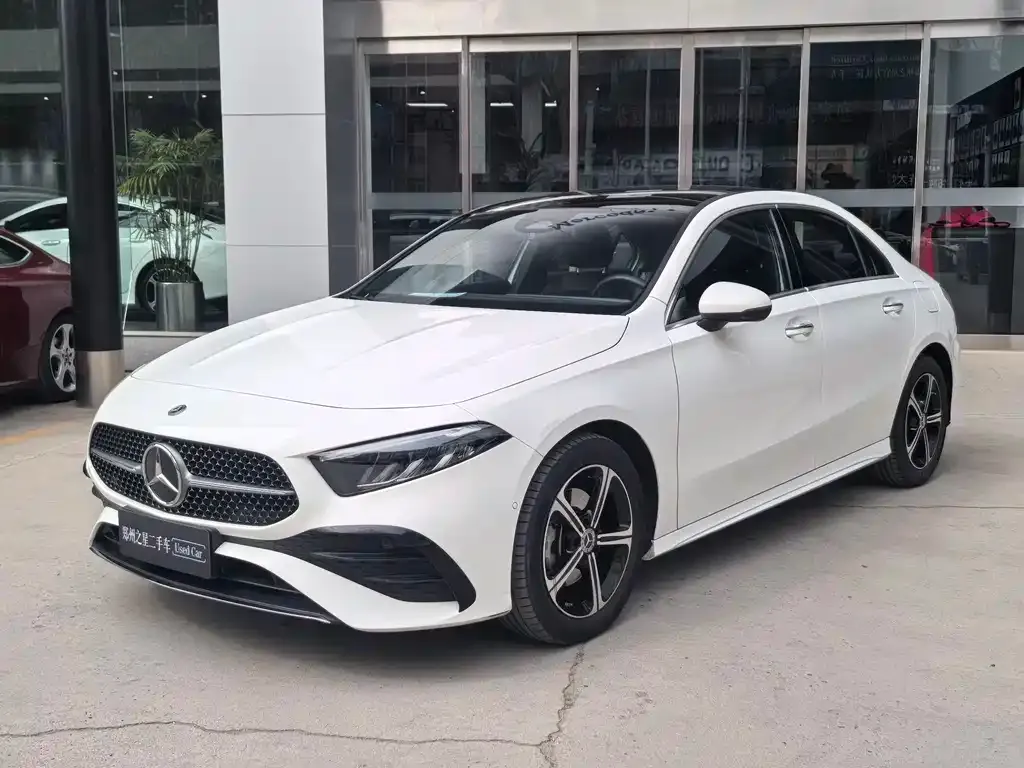 Mercedes-Benz A-Class — фото 1