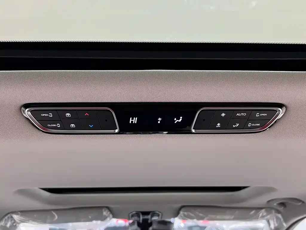 GAC Motor Trumpchi M8 — фото 9