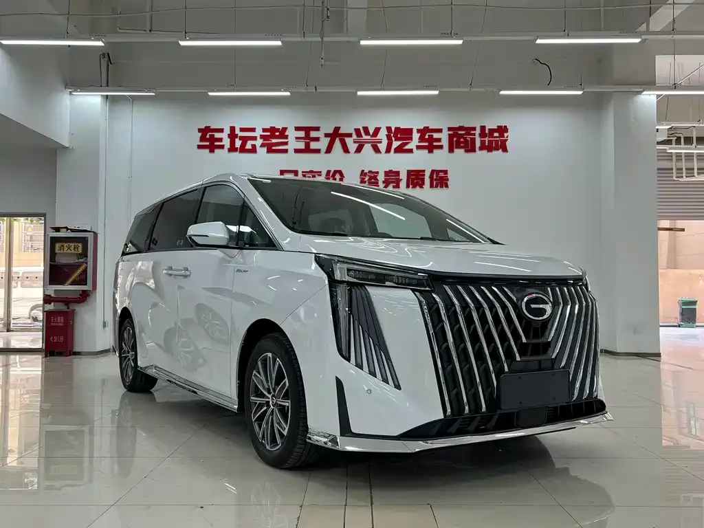 GAC Motor Trumpchi M8 — фото 2