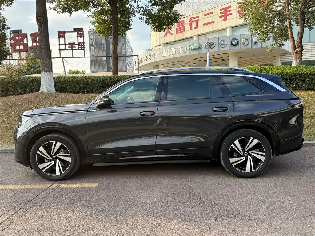 Volkswagen Tavendor 2023 из CN, фото 3
