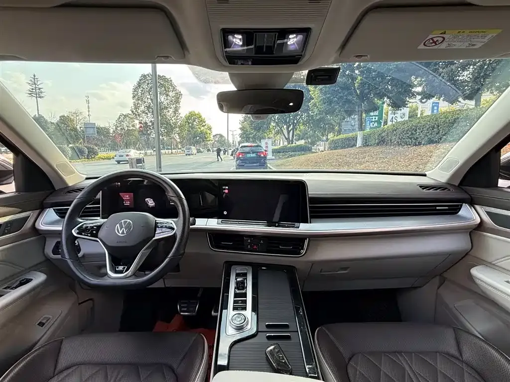 Volkswagen Tavendor 2023 из CN, фото 4