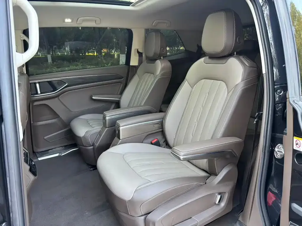 Volkswagen Viloran 2024 из CN, фото 7