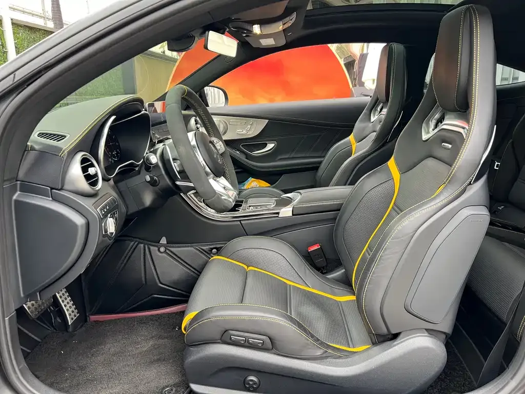 Mercedes-Benz C-Class AMG — фото 7