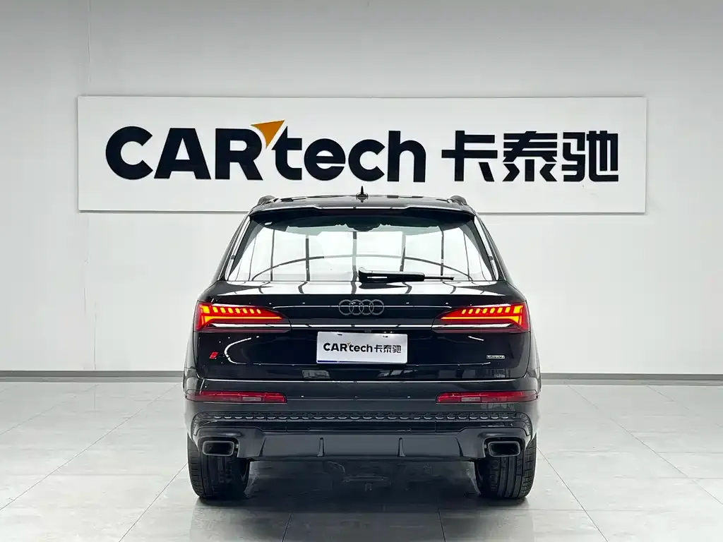 Audi Q7 2026 из CN, фото 3