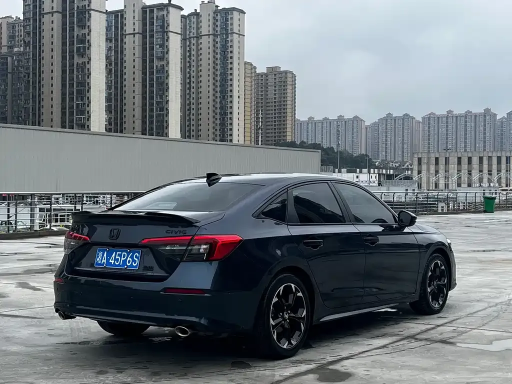 Honda Civic — фото 2