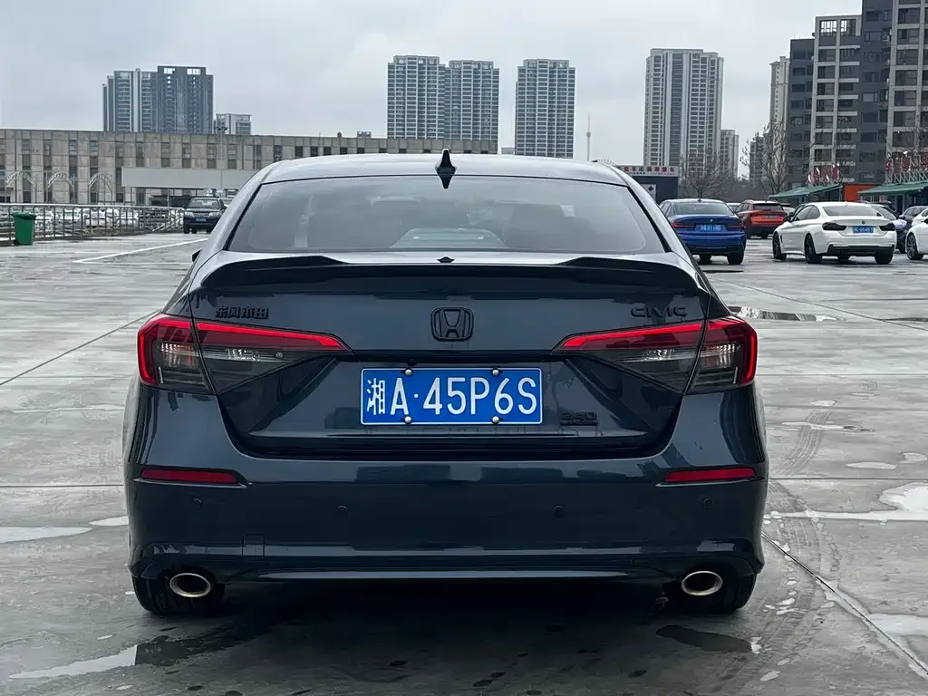 Honda Civic — фото 7