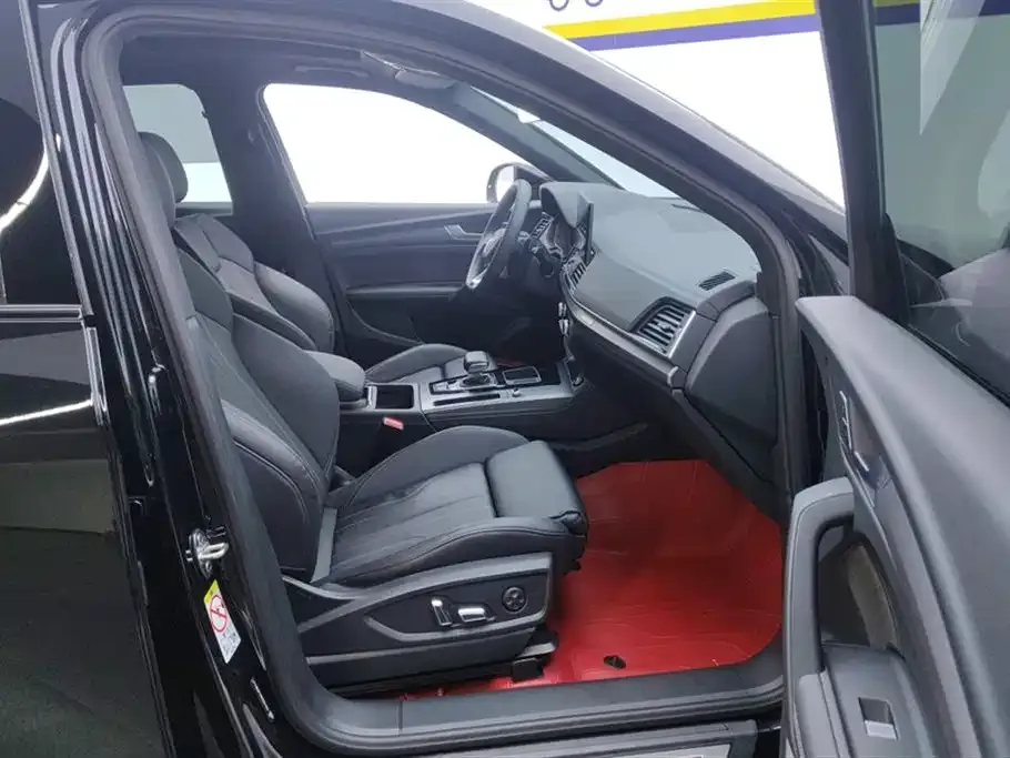 Audi Q5L 2024 из CN, фото 6