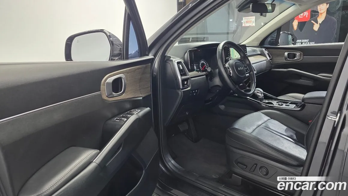 Kia Sorento — фото 5