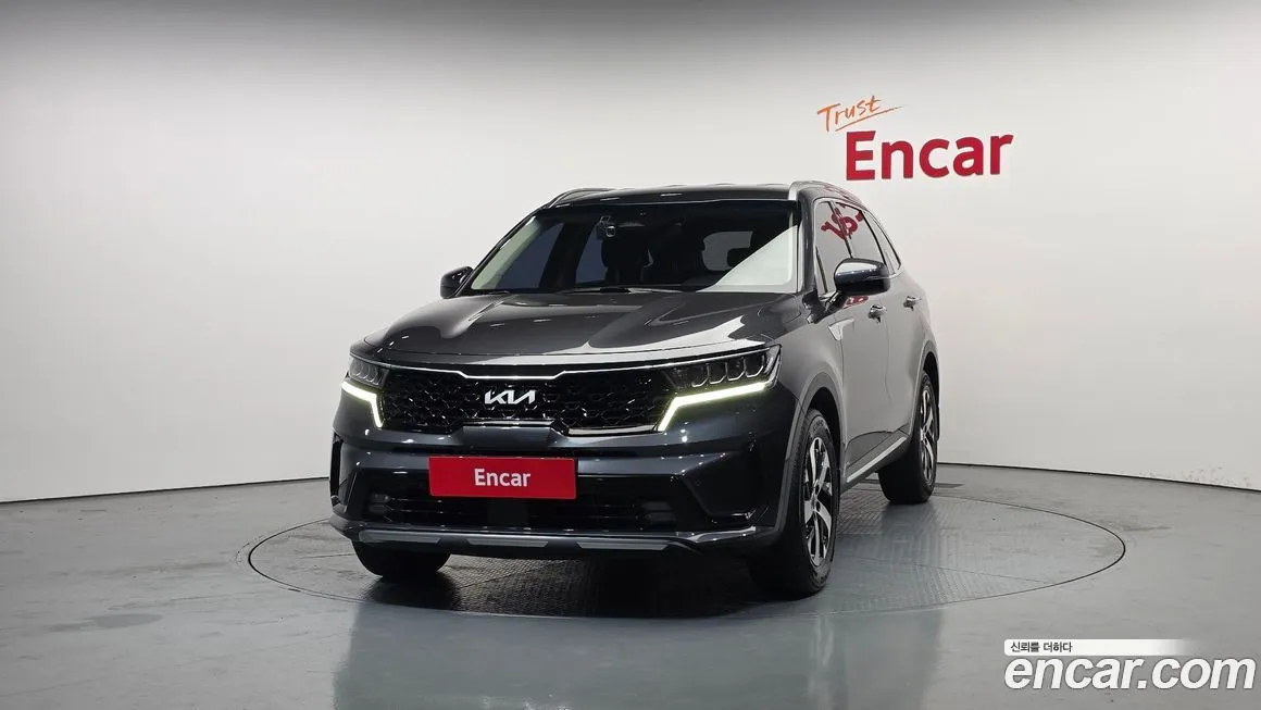 Kia Sorento — фото 6