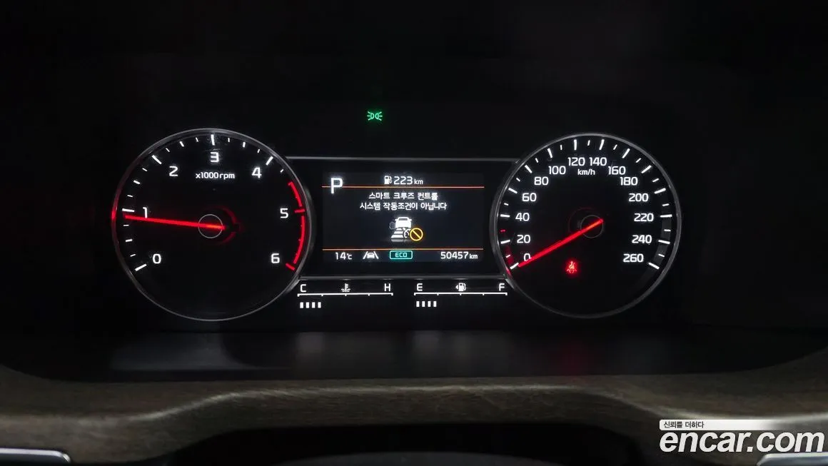 Kia Sorento — фото 10