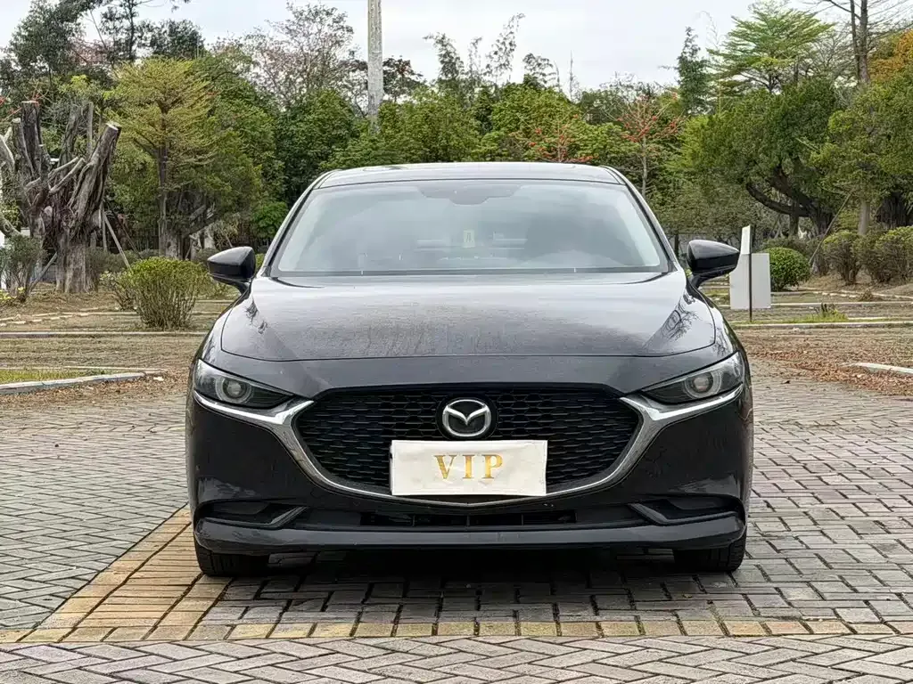 Mazda 3 Axela — фото 8
