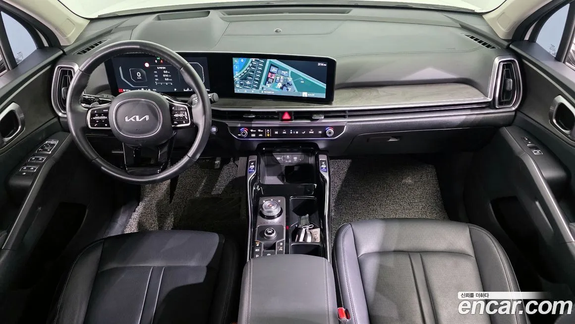 Kia Sorento — фото 8