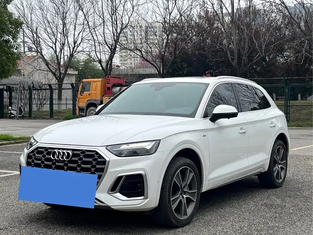 Audi Q5L 2022 из CN, фото 1