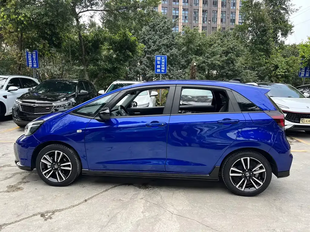 Honda Fit 2023 из CN, фото 6