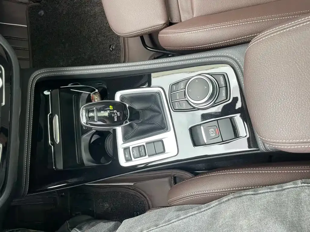 BMW 1 Series — фото 10