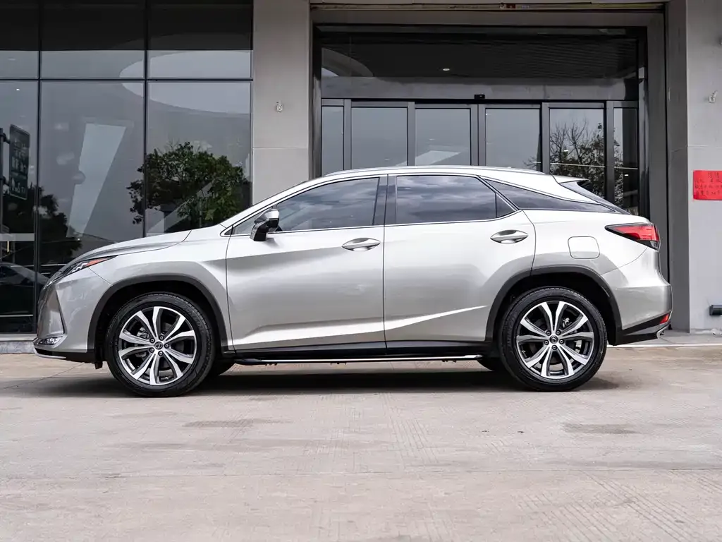 Lexus RX — фото 5