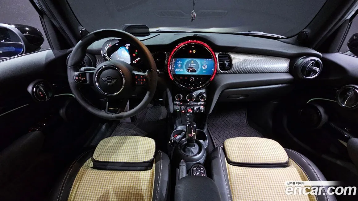 Mini Cooper 2023 из KR, фото 10