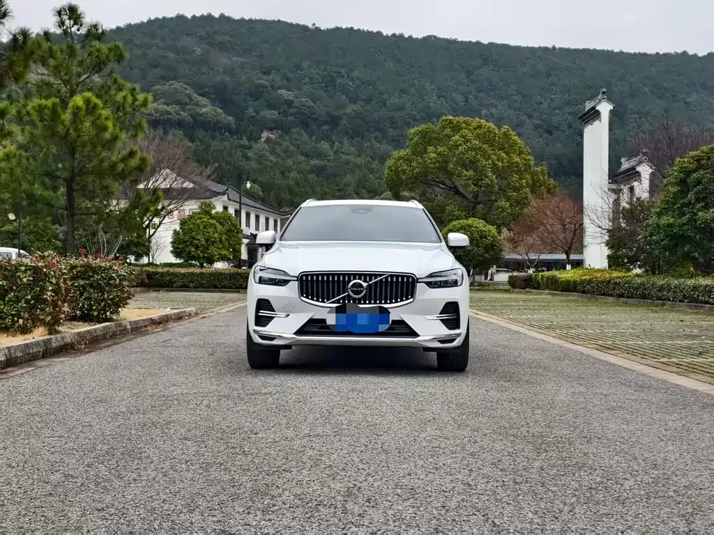 Volvo XC60 2024 из CN, фото 10
