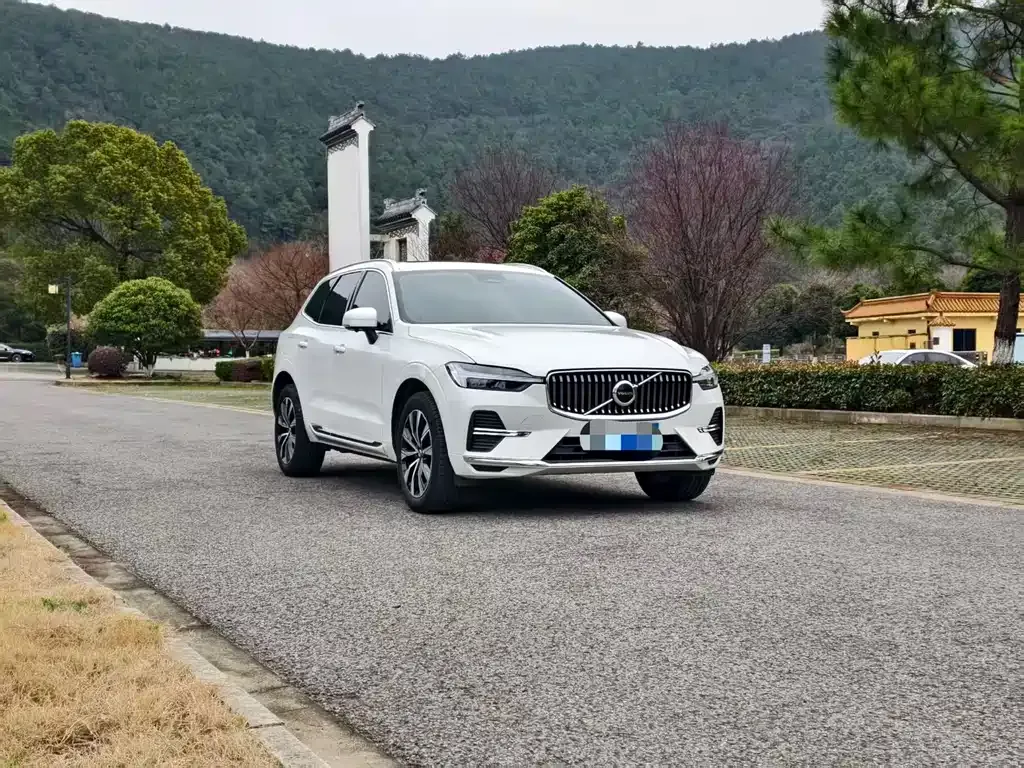 Volvo XC60 2024 из CN, фото 5