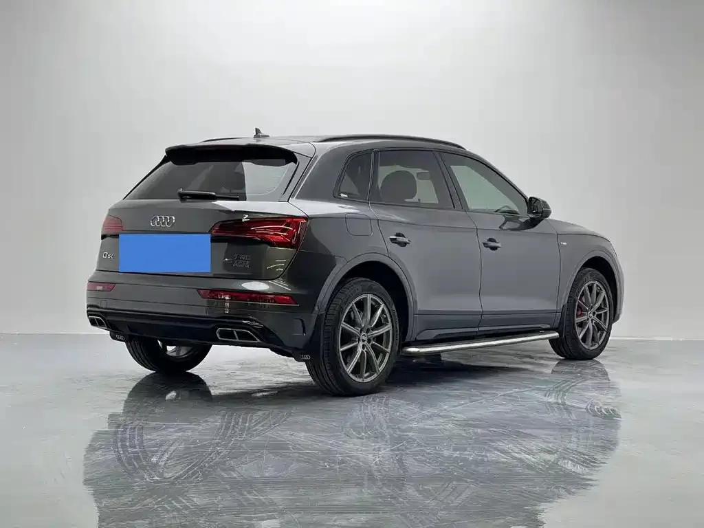 Audi Q5L 2022 из CN, фото 8