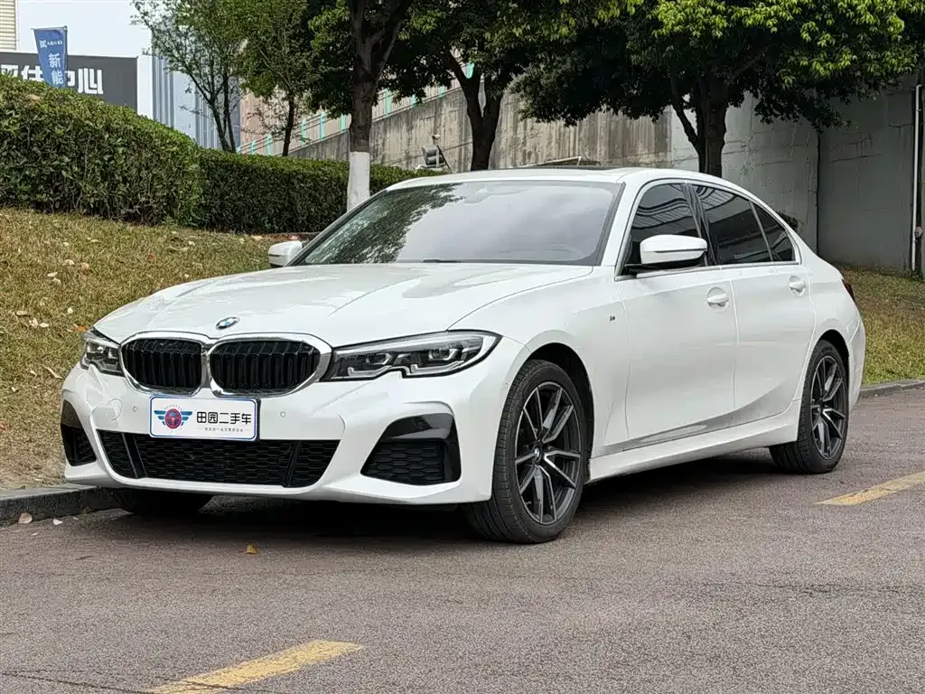 BMW 3 Series 2021 из CN, фото 1