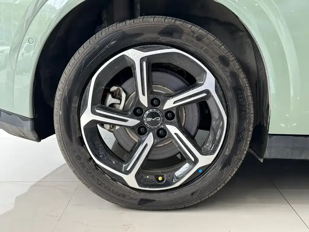 BYD Seal 06GT — фото 7