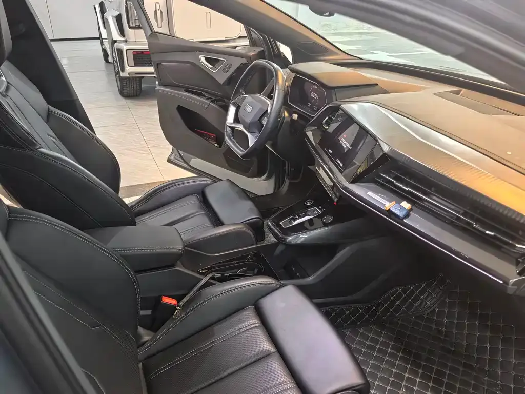 Audi Q4 e-tron 2024 из CN, фото 8