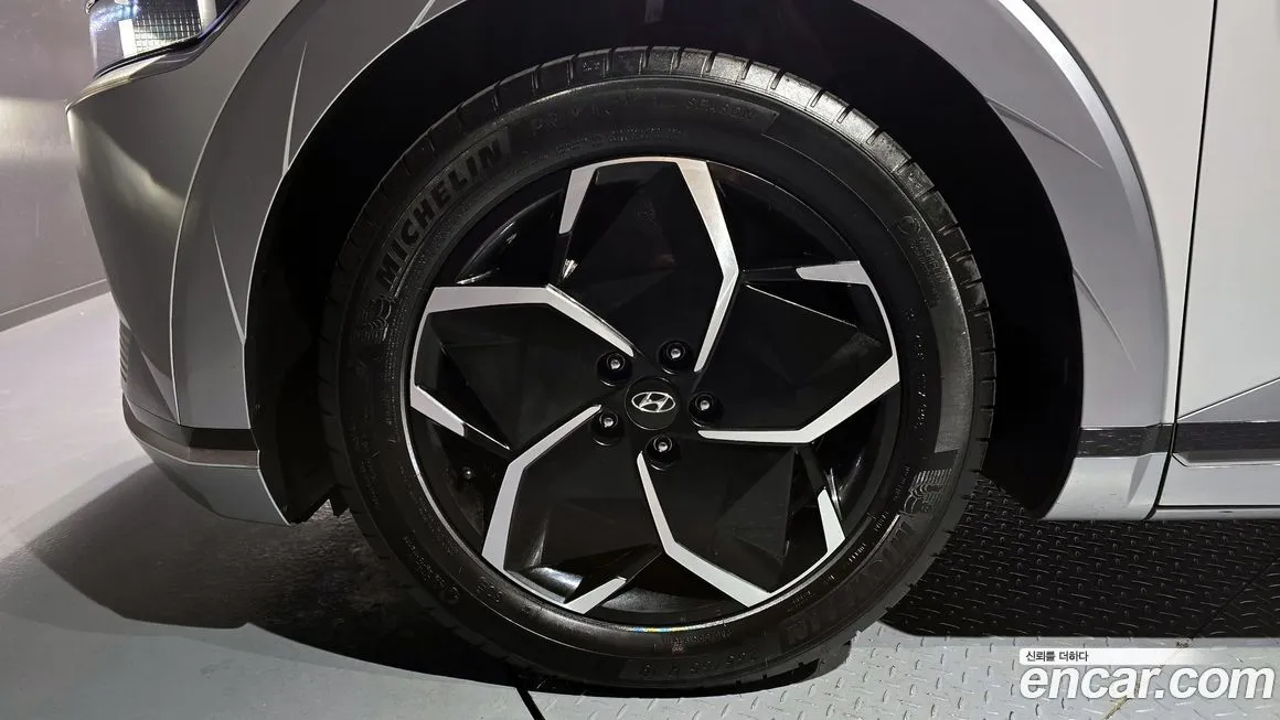 Hyundai Ioniq5 — фото 7