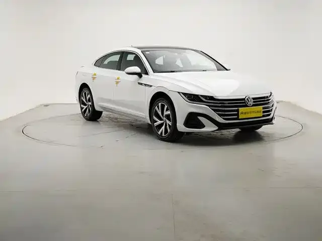 Volkswagen CC 2026 из CN, фото 2