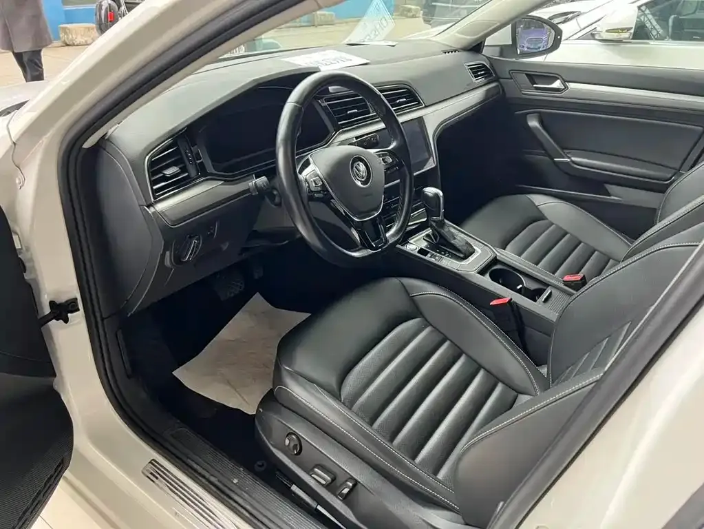 Volkswagen Lamando 2021 из CN, фото 9