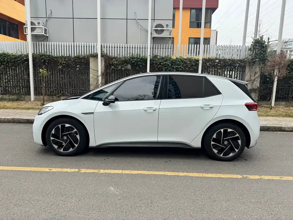 Volkswagen ID.3 2023 из CN, фото 8