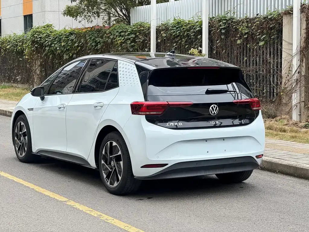 Volkswagen ID.3 2023 из CN, фото 9