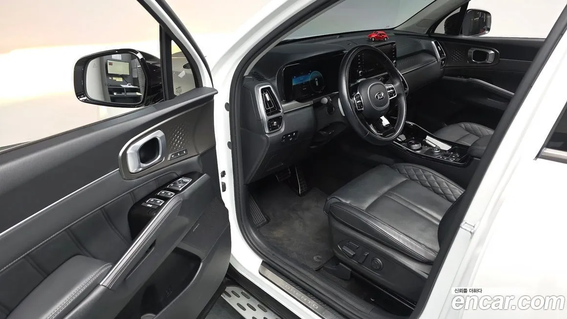 Kia Sorento — фото 10