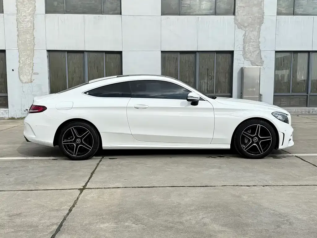 Mercedes-Benz C-Class (Import) — фото 4