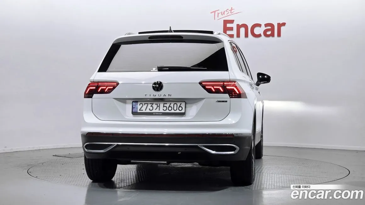 Volkswagen Tiguan — фото 5