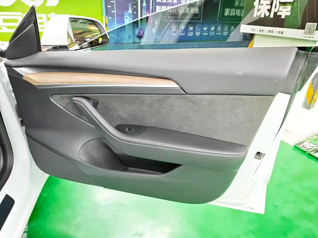Tesla Model 3 2022 из CN, фото 2