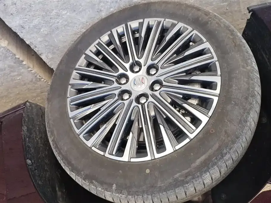 Buick GL8 Hybrid — фото 8
