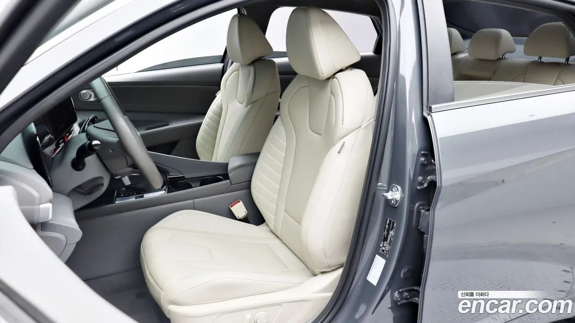 Hyundai AVANTE — фото 6