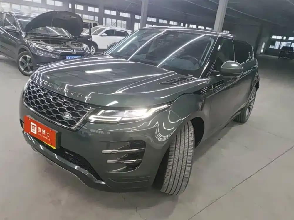 Land Rover Evoque — фото 1