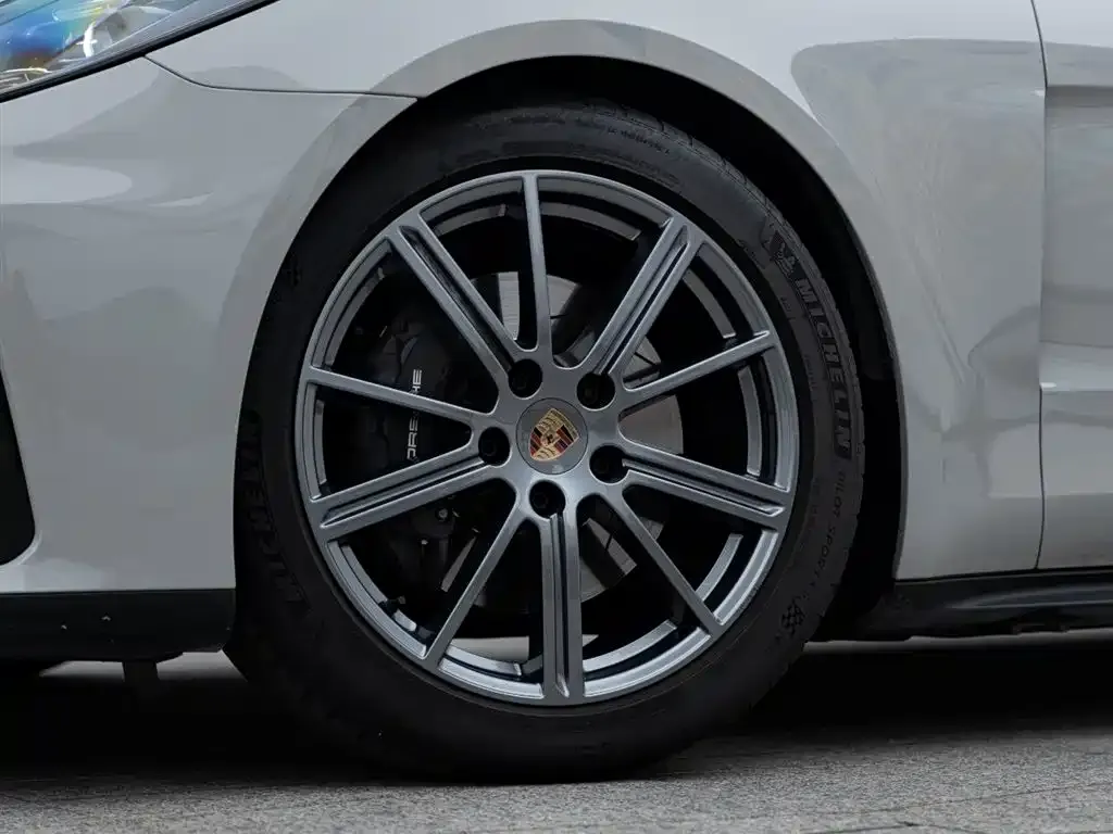 Porsche Panamera — фото 2
