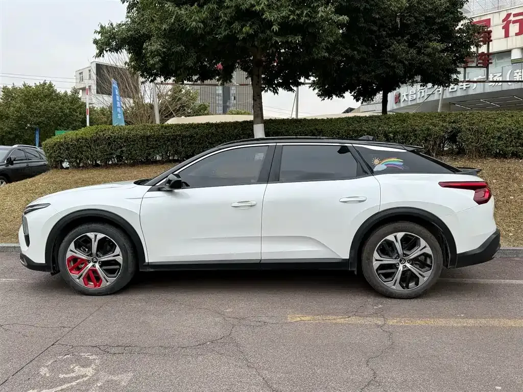 Citroen C5 X 2022 из CN, фото 8