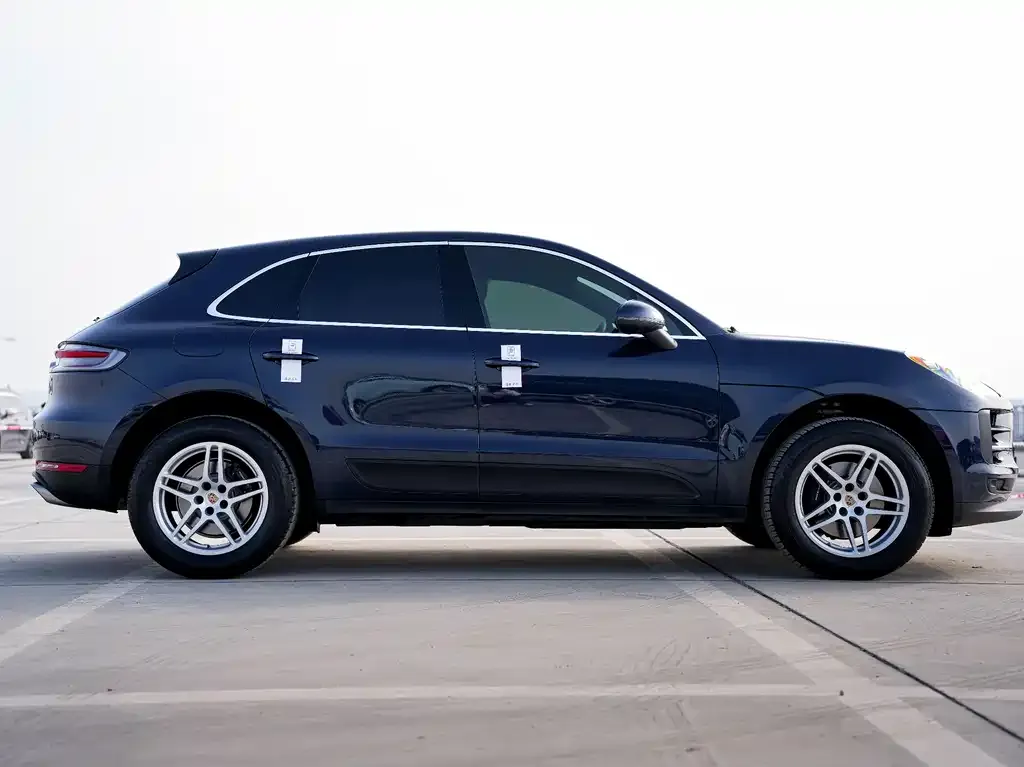 Porsche Macan — фото 8