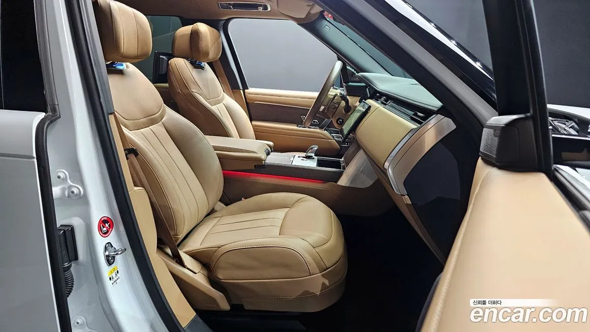 Land Rover Range Rover 2025 из KR, фото 9