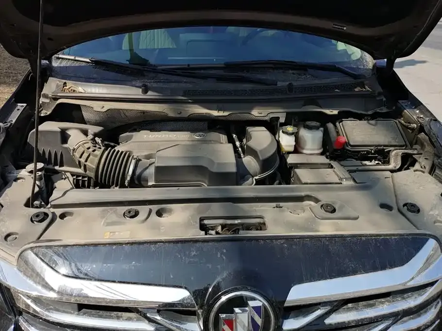 Buick GL8 2024 из CN, фото 9