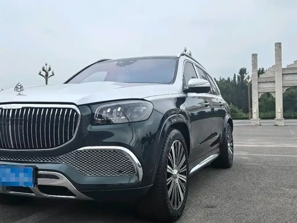 Mercedes-Benz GLS — фото 6