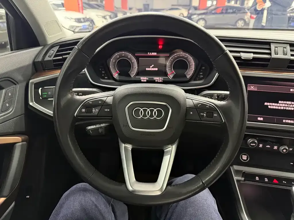 Audi Q3 2022 из CN, фото 6