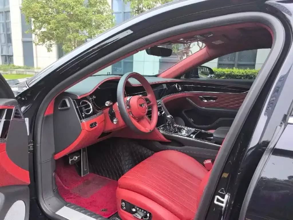 Bentley Flying Spur PHEV 2023 из CN, фото 8