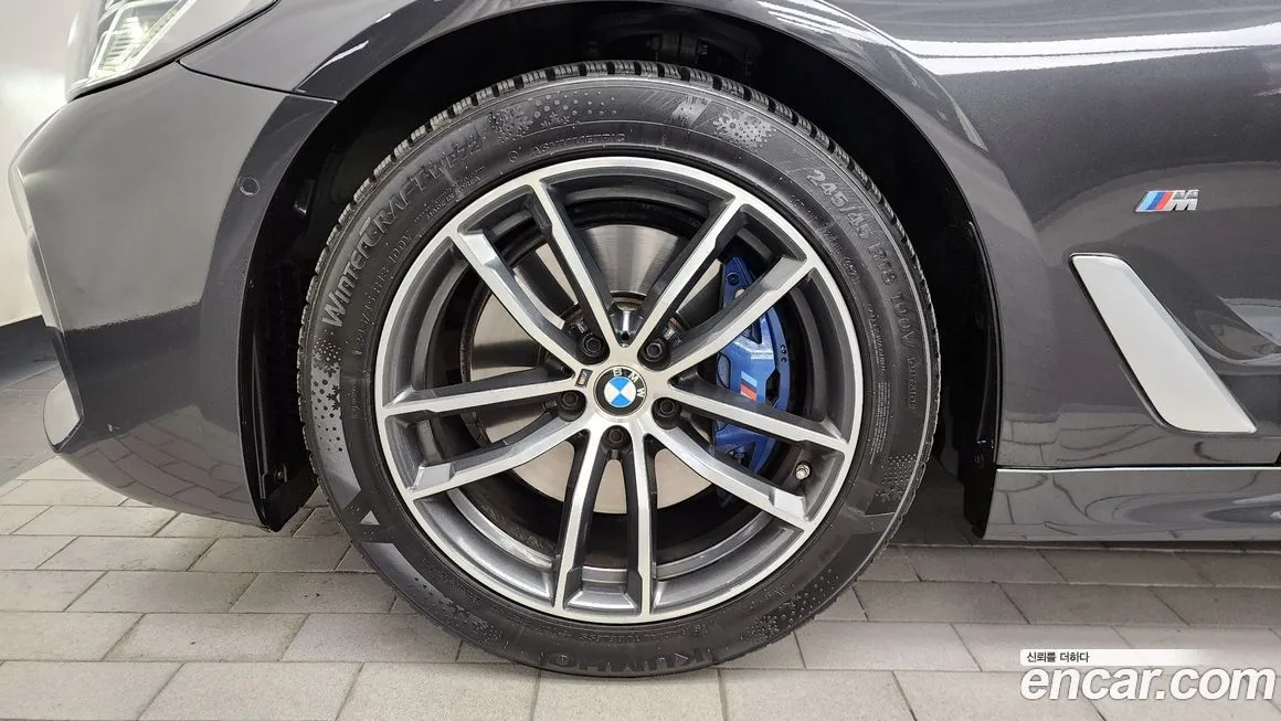 BMW 5-Series 2021 из KR, фото 10